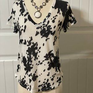 Altar'd State XS Cow Print Top (P208)